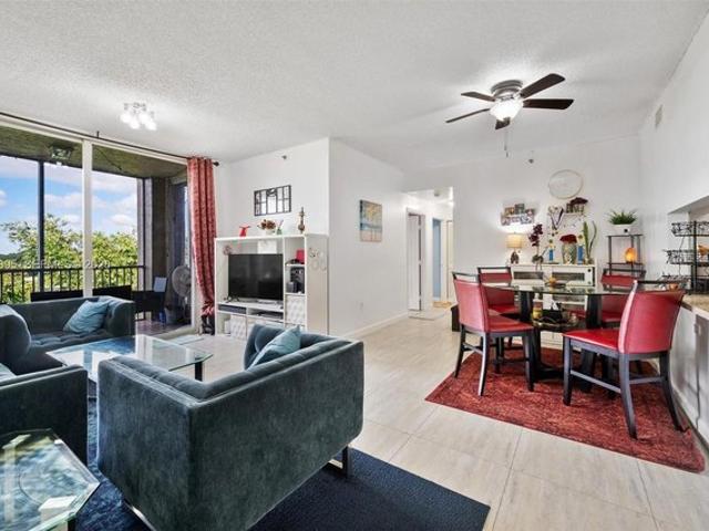 Condo for sale in Doral, Miami-Dade County