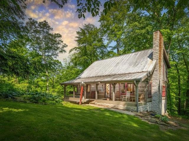 House for sale in Mount Vernon, Knox County