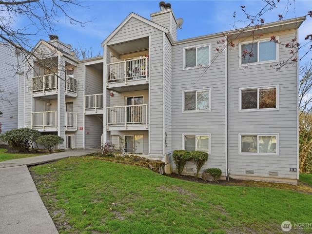 Condo for sale in Renton, Washington