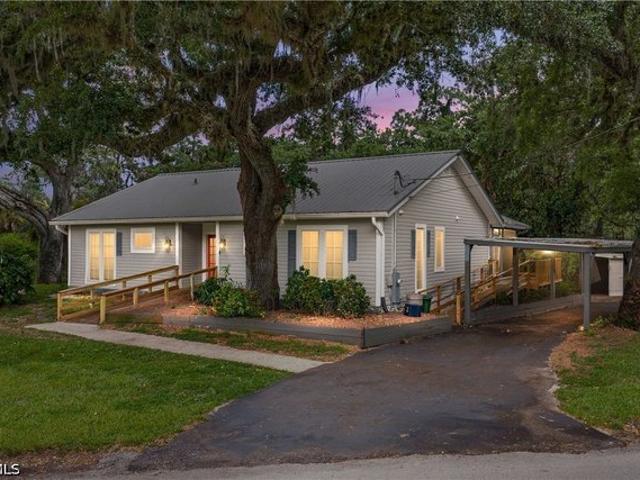House for sale in Labelle, Florida