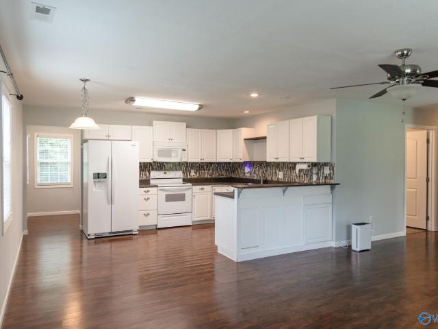 House for sale in Flat Rock, Alabama