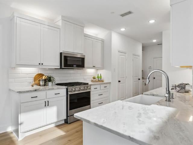 Townhouse for sale in Allen, Texas