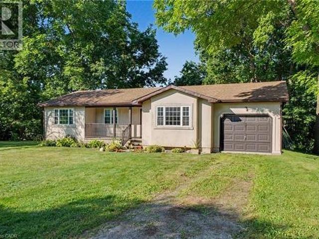 House for sale in Ontario