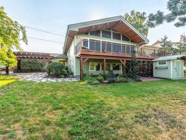 House for sale in Oliver, British Columbia