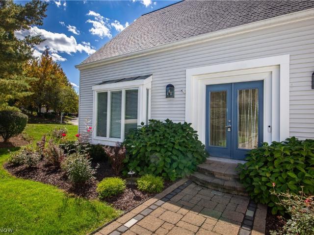 Condo for sale in Arrowood, Aurora