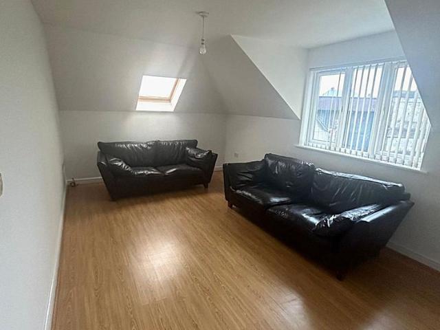 Apartment for rent in Falcon Lodge, Wales