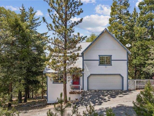 House for sale in Cedar Glen, California