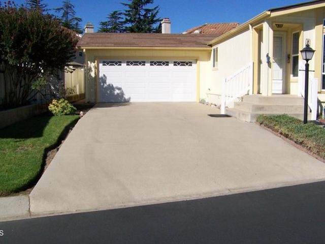 House for sale in Santa Paula, California