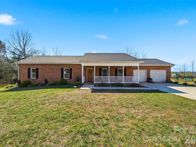 House for sale in Drexel, North Carolina