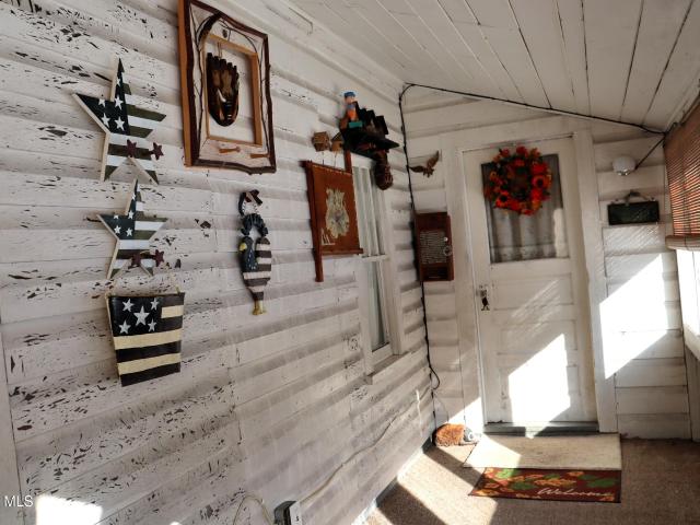 House for sale in Athol, New York