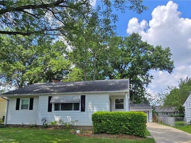 House for sale in Elyria, Ohio