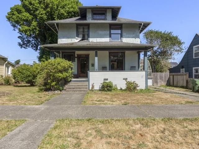 House for sale in Oregonia