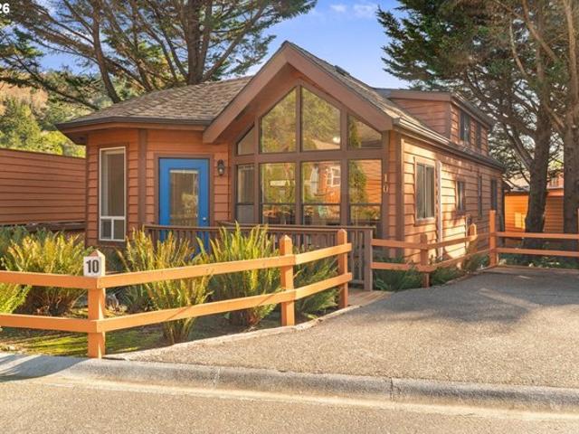 House for sale in Oregonia
