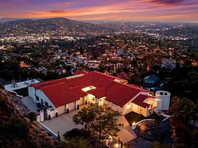 House for sale in La Mesa, California