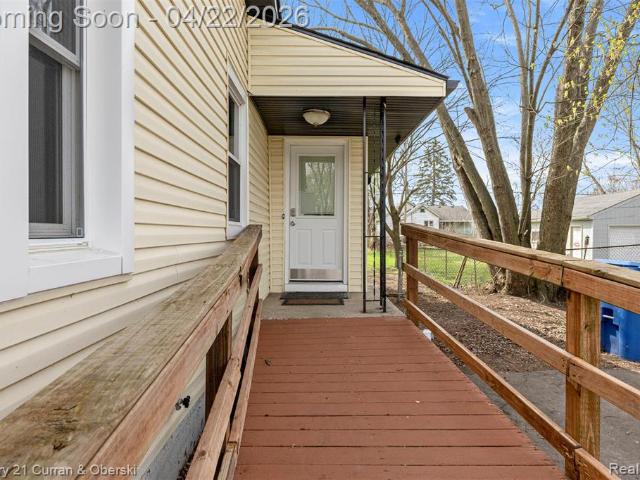 House for sale in Waterford, Michigan