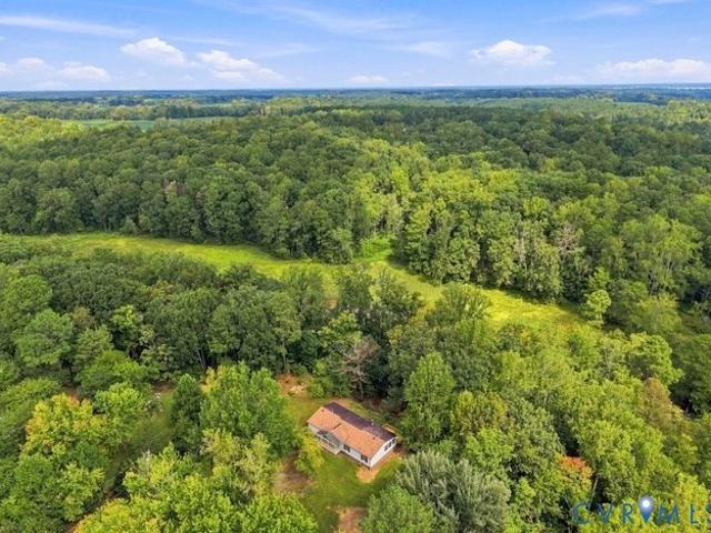House for sale in Urbanna, Middlesex County