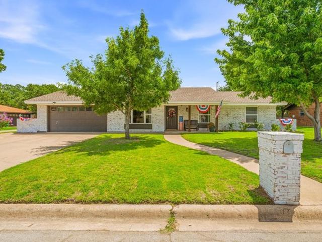 House for sale in Stephenville, Texas
