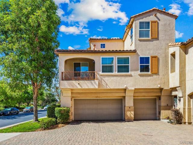 Townhouse for sale in San Marcos, San Diego County