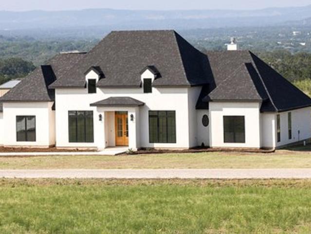 House for sale in Bandera, Texas