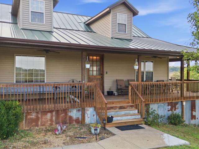 House for sale in Willow Springs, Missouri