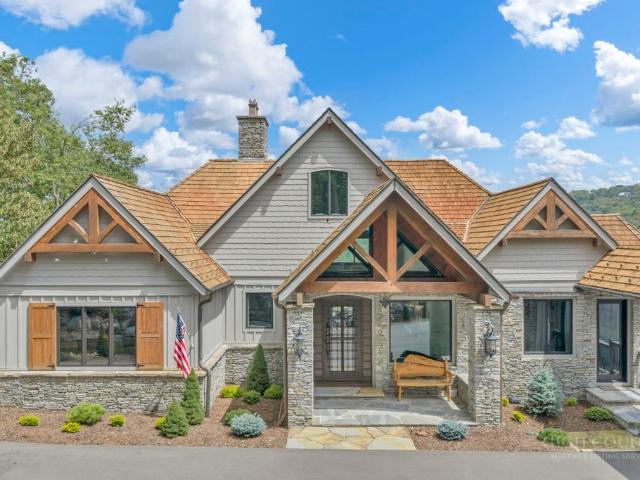 House for sale in Avery, North Carolina