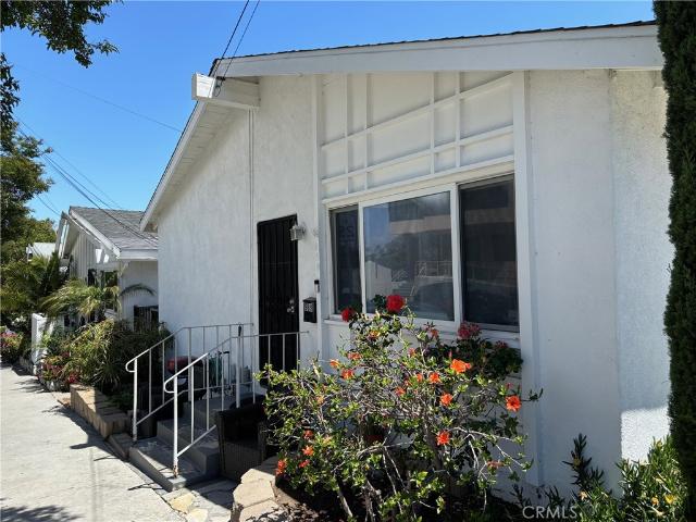 House for sale in Canoga Park, California