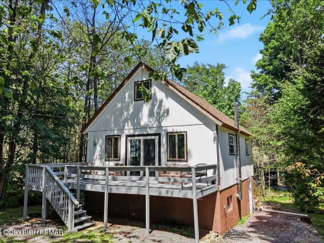 House for sale in Cresco, Pennsylvania
