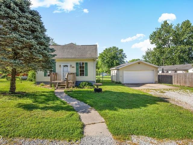 House for sale in Lapel, Indiana