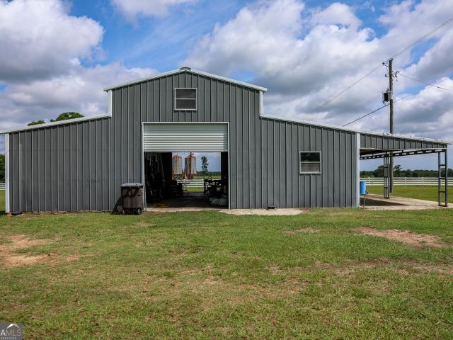 House for sale in Rochelle, Georgia