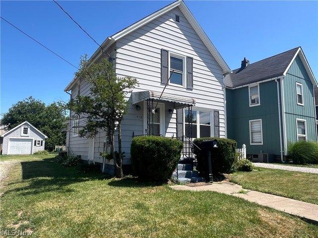 House for sale in Conneaut, Ohio