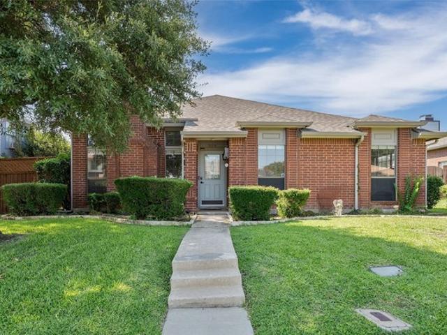 House for sale in Denton, Texas
