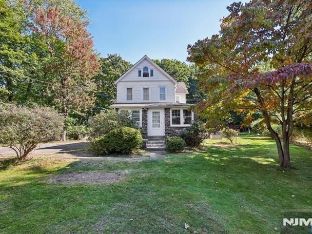 House for sale in Allendale, Bergen County