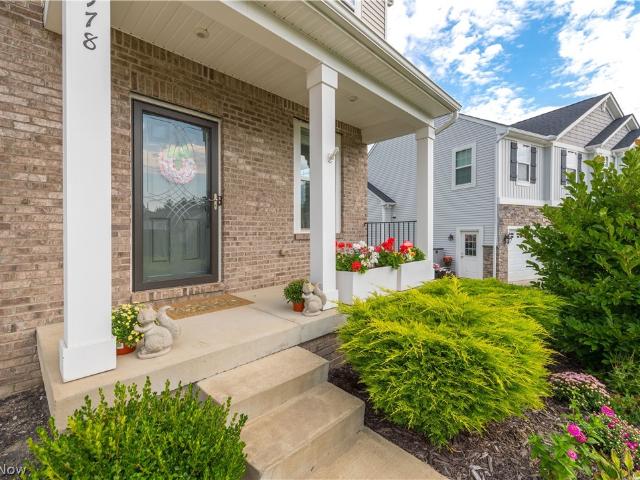 House for sale in Hawkin, Aurora