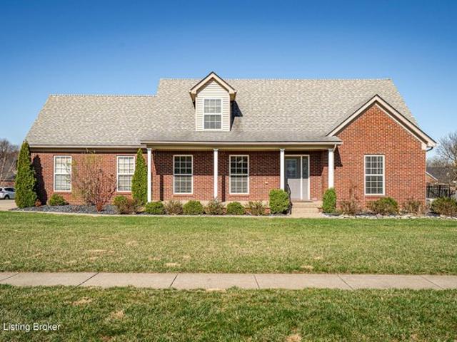 House for sale in Mount Washington, Kentucky