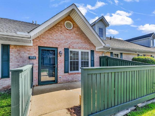 Condo for sale in Newark