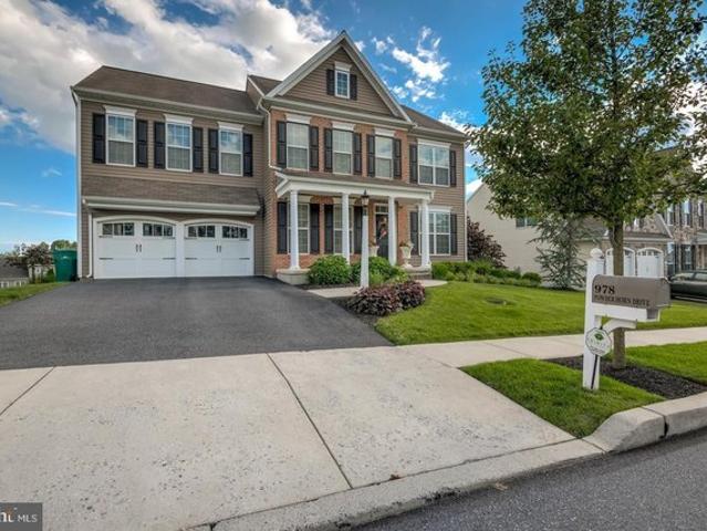 Condo for sale in Hummelstown, Pennsylvania
