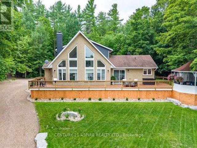 House for sale in Renfrew, Ontario