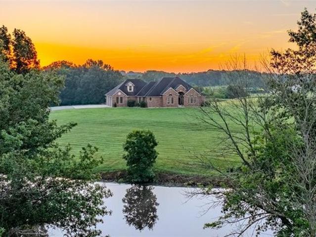 House for sale in Ray, Missouri