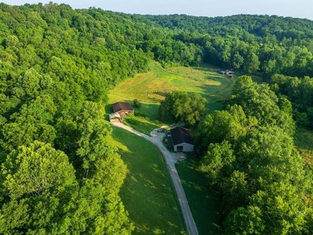 House for sale in Glouster, Ohio