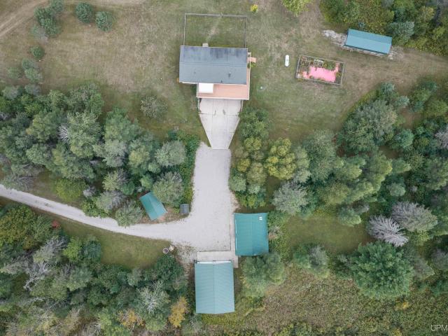 House for sale in Cornell, Cornell Township
