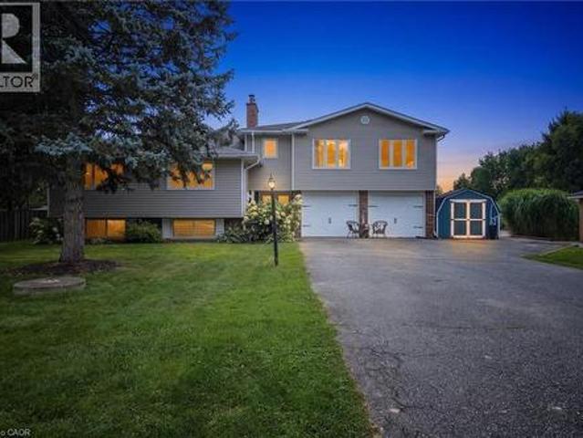 House for sale in Hamilton, Golden Horseshoe