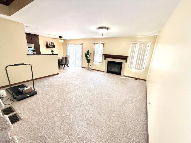 Townhouse for sale in Dyer, Indiana