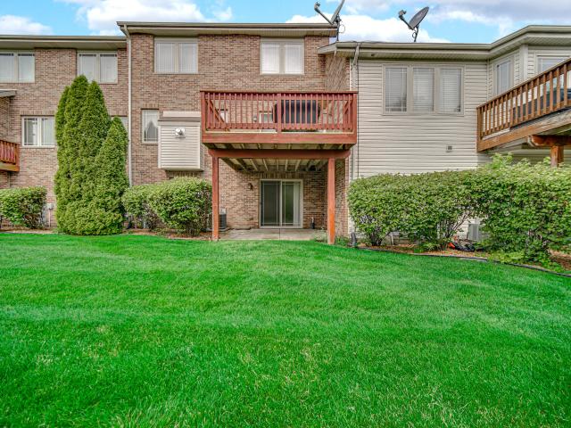 Townhouse for sale in Dyer, Indiana