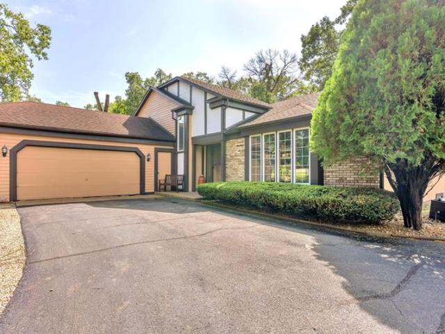 House for sale in De Motte, Jasper County