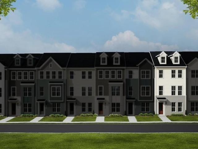 Townhouse for sale in Virginia