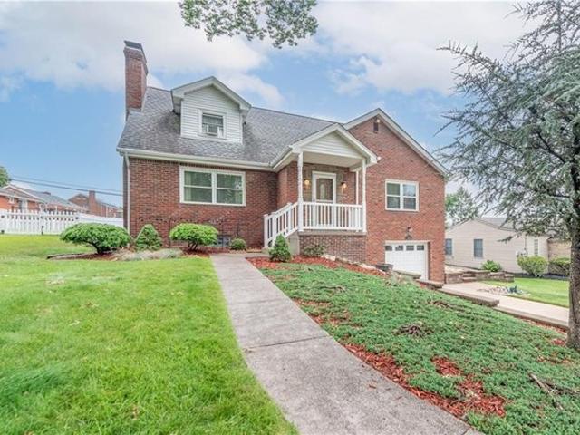 House for sale in Carnegie, Pennsylvania