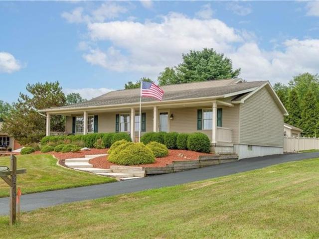 House for sale in Mercer, Pennsylvania