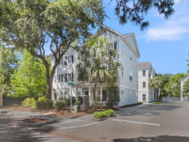 House for sale in Mount Pleasant, South Carolina