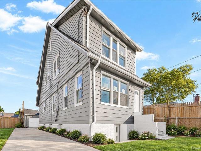 House for sale in Queens County, New York
