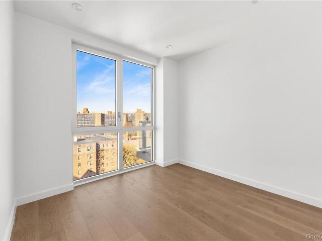 Condo for sale in Queens, Arverne